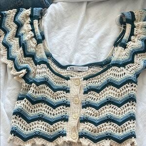 Zara Blue and Cream Chevron Knit Top